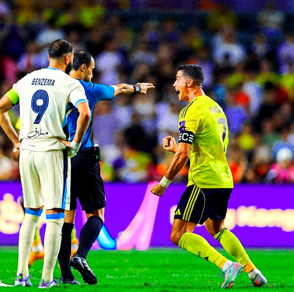 塞维利亚豪取胜利，晋级至冠军争夺赛四强的简单介绍